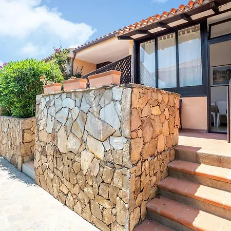 דירה In Sardinia Near Stunning Beaches *